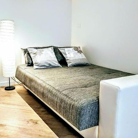 B&B Gocciadoro 26 Nuovo, Climatizzato, Zona Ospedale, Posto Auto Trento Exteriör bild