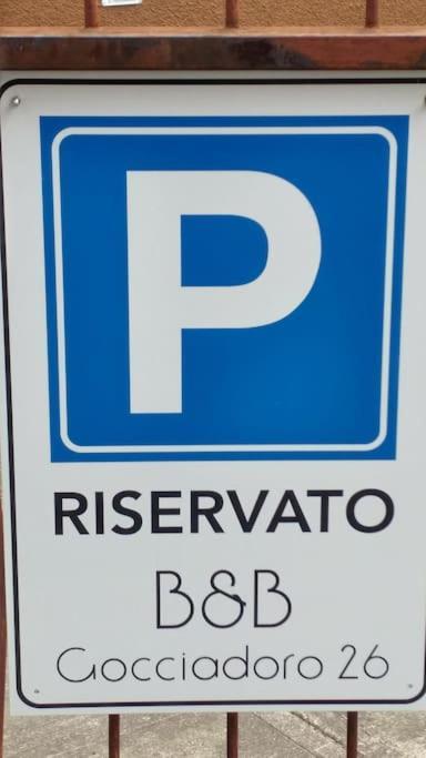 B&B Gocciadoro 26 Nuovo, Climatizzato, Zona Ospedale, Posto Auto Trento Exteriör bild
